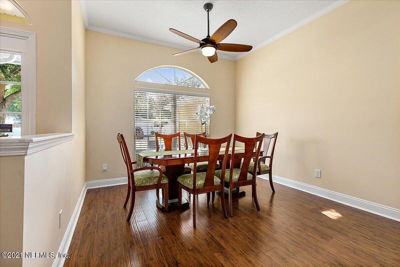 13980 Golden Eagle Dr, Jacksonville, FL 32226