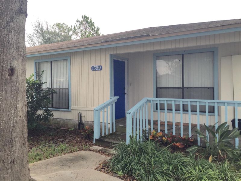 1399 Violet St, Atlantic Beach, FL 32233
