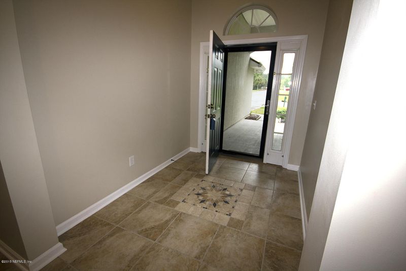 13990 Summer Breeze Dr, Jacksonville, FL 32218