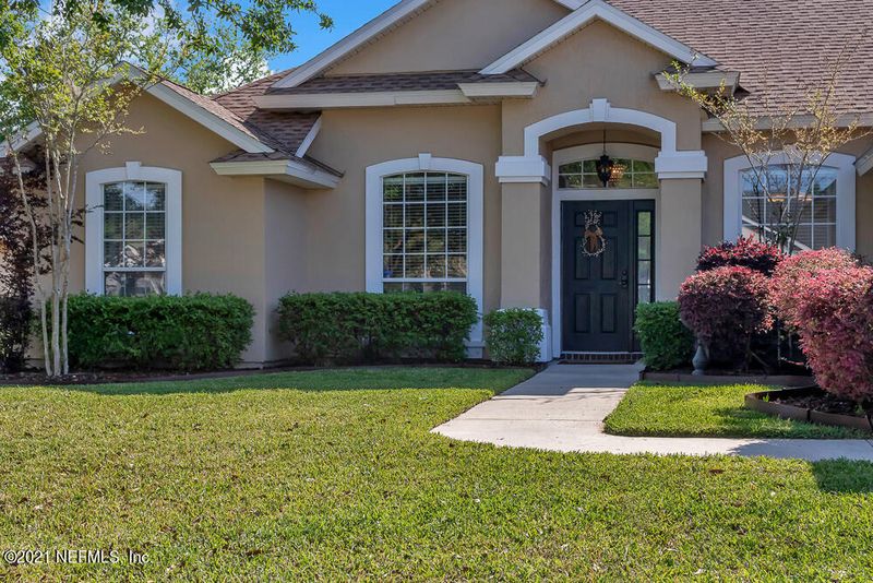 13991 Fish Eagle Dr E, Jacksonville, FL 32226