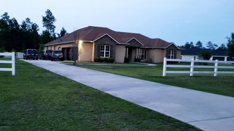 140 Ashton Oaks Dr, St Augustine, FL 32092