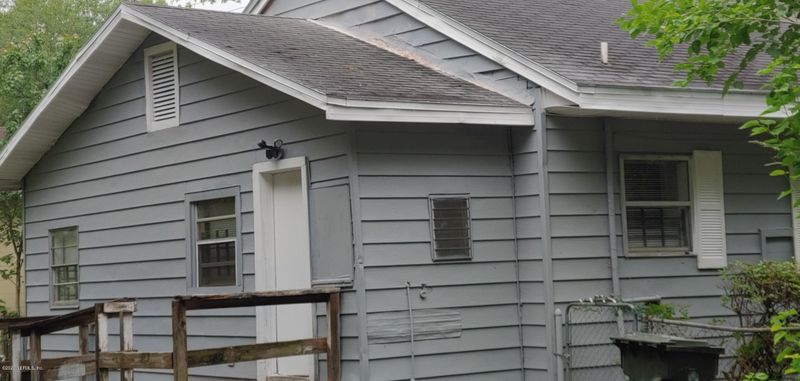 1400 W 26th St, Jacksonville, FL 32209