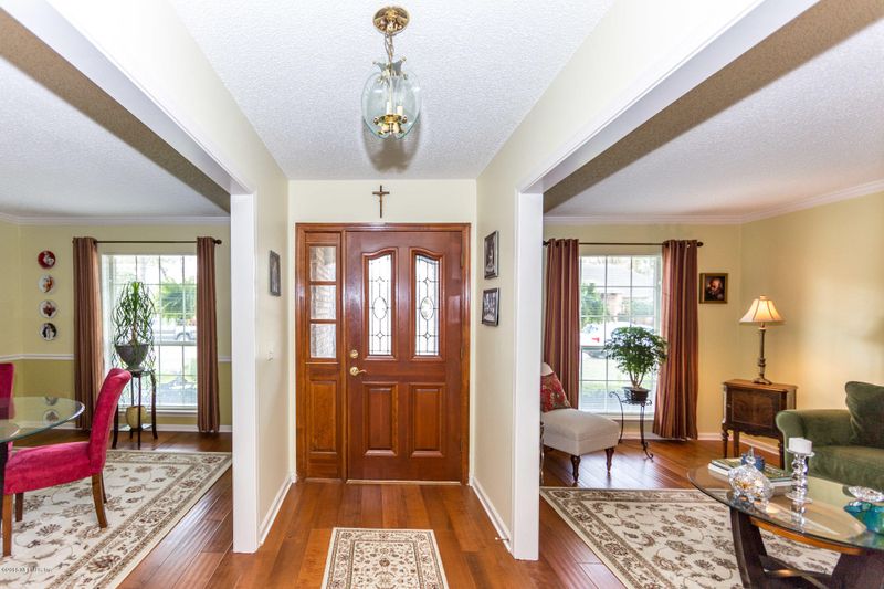 14007 Athens Dr, Jacksonville, FL 32223