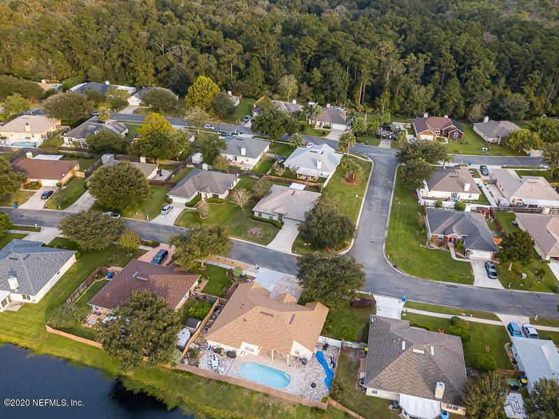 14007 Ridgewick Dr, Jacksonville, FL 32218