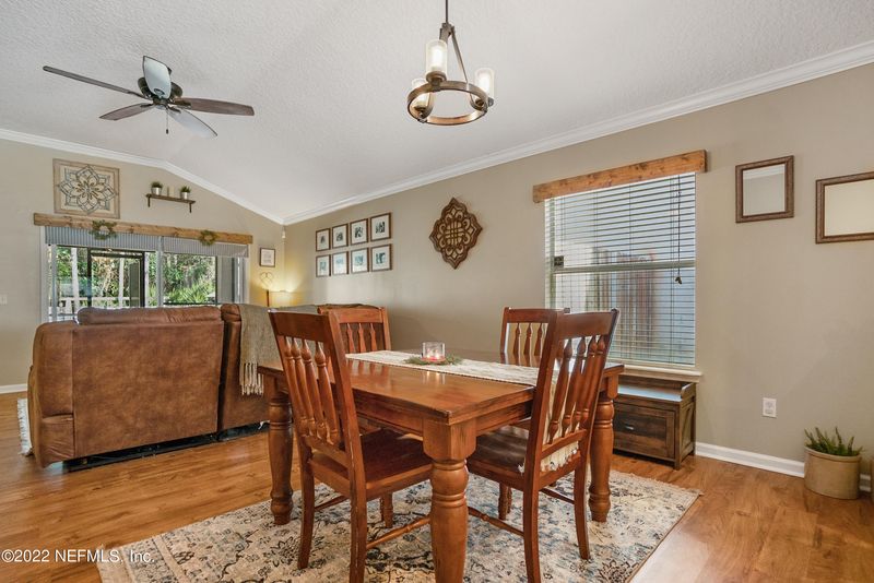 14017 Devan Lee Dr N, Jacksonville, FL 32226