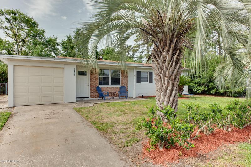 14018 Aldridge Rd N, Jacksonville, FL 32250