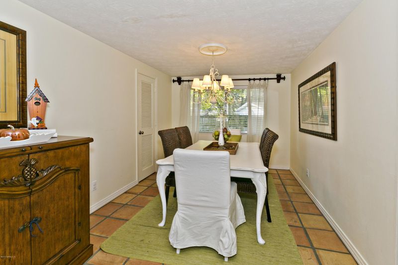 1402 Osceola St, Jacksonville Beach, FL 32250