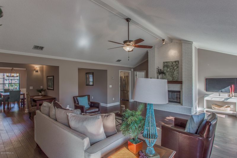 14060 Broken Bow Dr N, Jacksonville, FL 32225