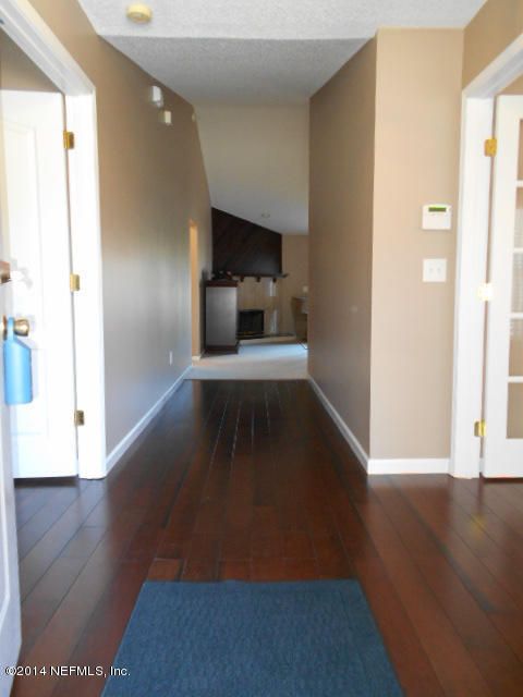 14066 Crestwick Dr E, Jacksonville, FL 32218