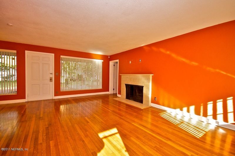 1407 Glengarry Rd, Jacksonville, FL 32207
