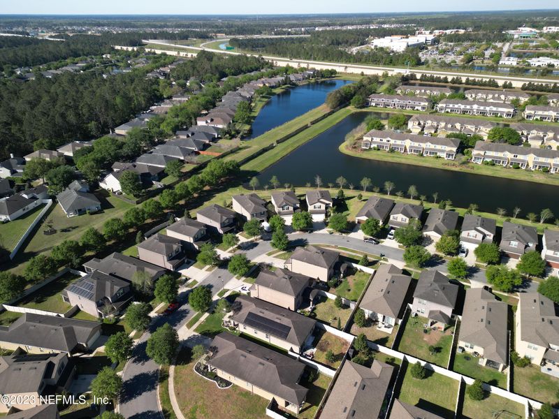14072 Corrine Cir, Jacksonville, FL 32258