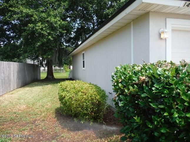 14079 Ridgewick Dr, Jacksonville, FL 32218