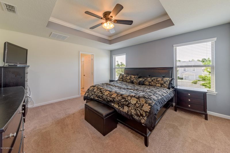 14080 Corrine Cir, Jacksonville, FL 32258