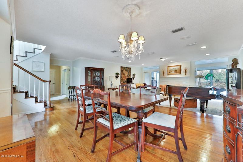1409 Tree Split Ln, Neptune Beach, FL 32266