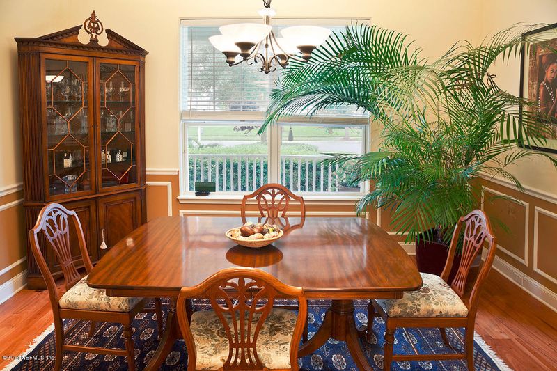141 W Village Dr, St Johns, FL 32095