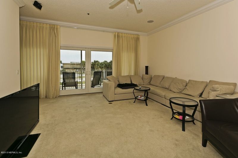 1410 1st St S #B, Jacksonville Beach, FL 32250