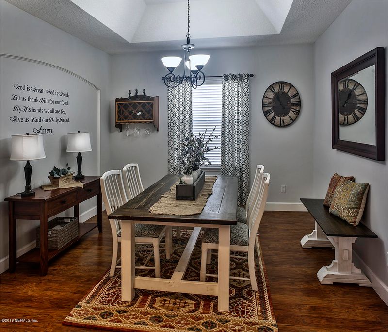 1411 Walnut Creek Dr, Fleming Island, FL 32003