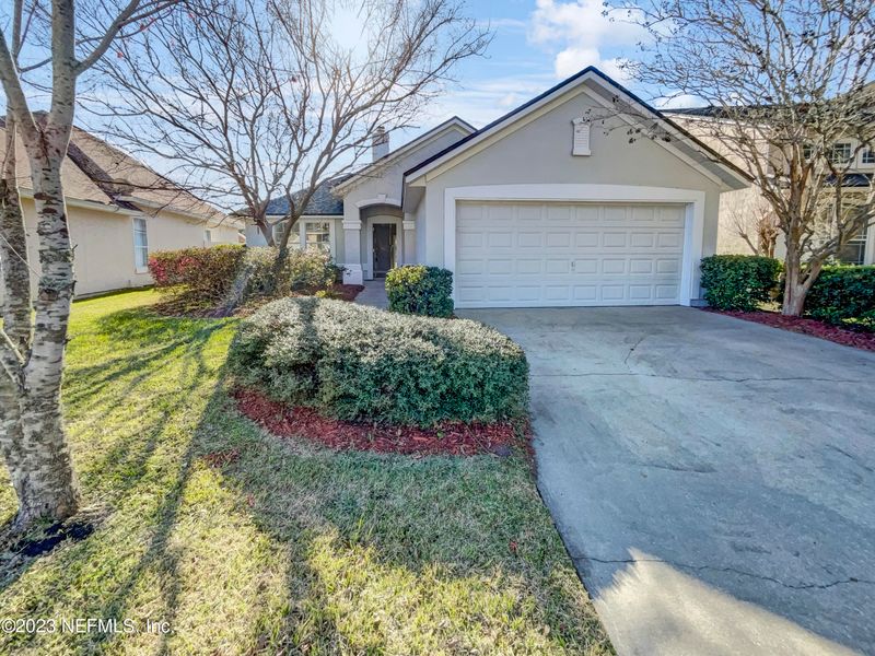 14113 Devan Lee Dr W, Jacksonville, FL 32226