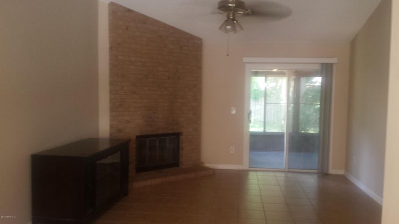14113 Drakes Point Dr, Jacksonville, FL 32224
