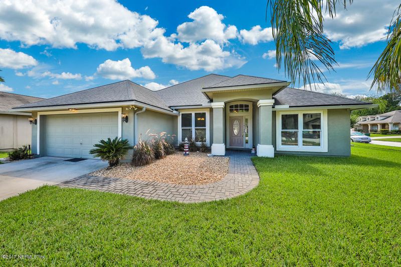 14130 Summer Breeze Dr E, Jacksonville, FL 32218