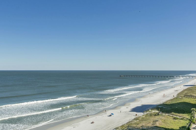 1415 1st St N #1102, Jacksonville Beach, FL 32250