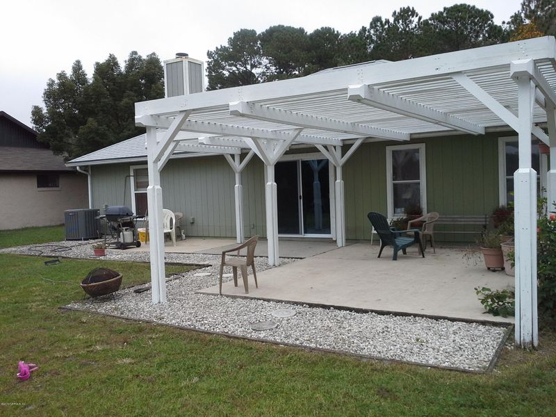 1415 Pawnee St, Orange Park, FL 32065