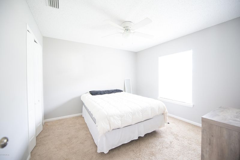 14155 Crestwick Dr, Jacksonville, FL 32218