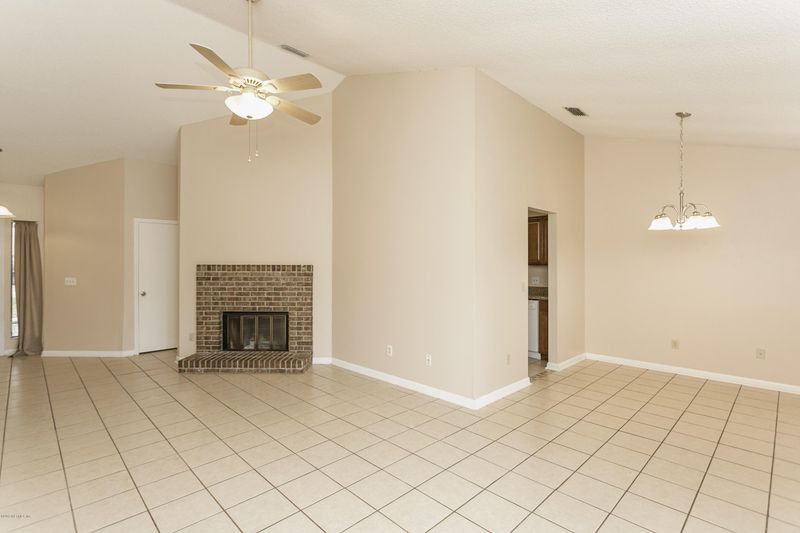 14155 Hampton Falls Dr N, Jacksonville, FL 32224