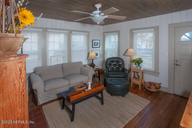 1416 Strand St, Neptune Beach, FL 32266