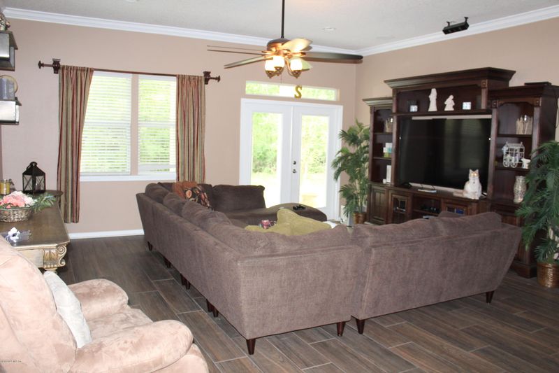 1417 Talon Ct, Fleming Island, FL 32003