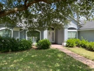 14181 Summer Breeze Dr E, Jacksonville, FL 32218