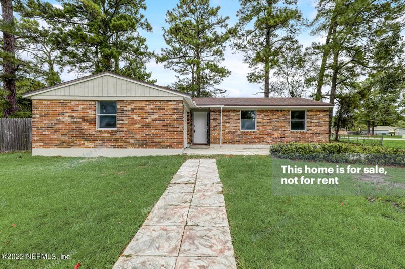 1419 Raven Dr S, Jacksonville, FL 32218