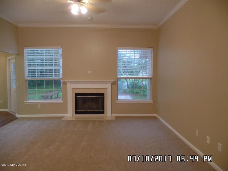 1421 Water Pipit Ln, Fleming Island, FL 32003