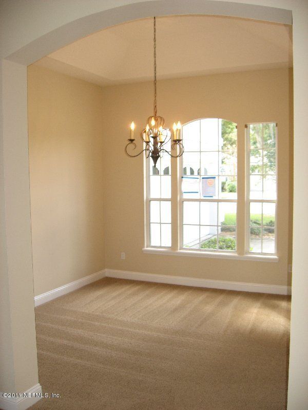 1423 Barrington Cir, St Augustine, FL 32092