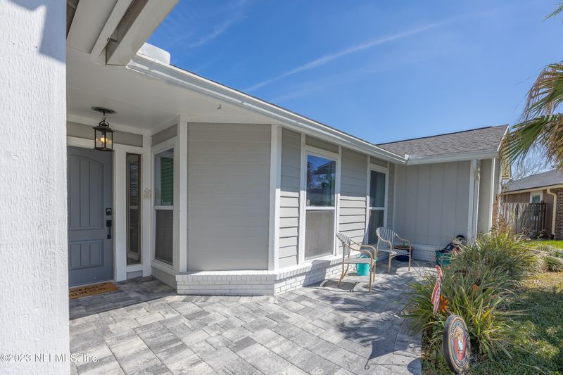 14231 Falcon Crest Dr, Jacksonville, FL 32224