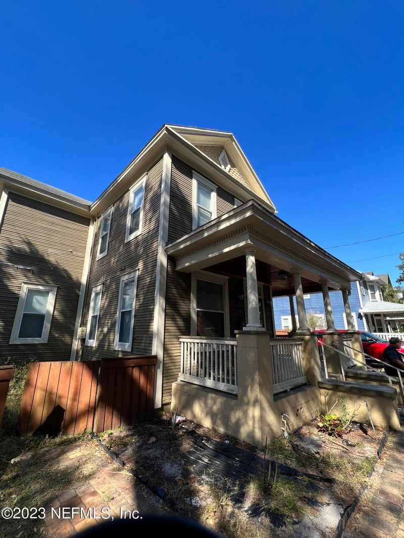 1424 Ionia St, Jacksonville, FL 32206