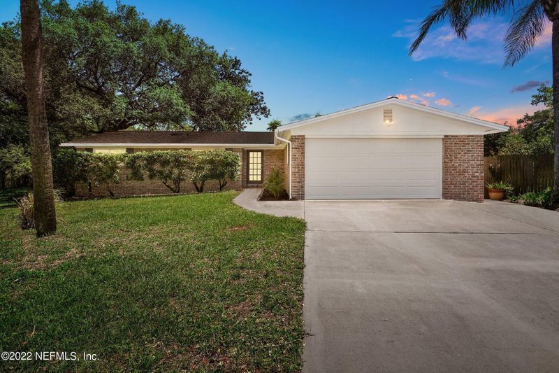 1427 Constitution Pl, Jacksonville Beach, FL 32250