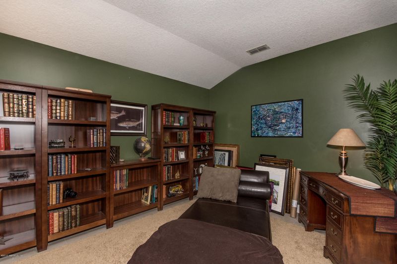14282 Big Spring St, Jacksonville, FL 32258