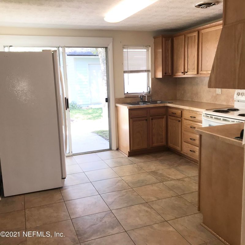 143 Orion St, Orange Park, FL 32073