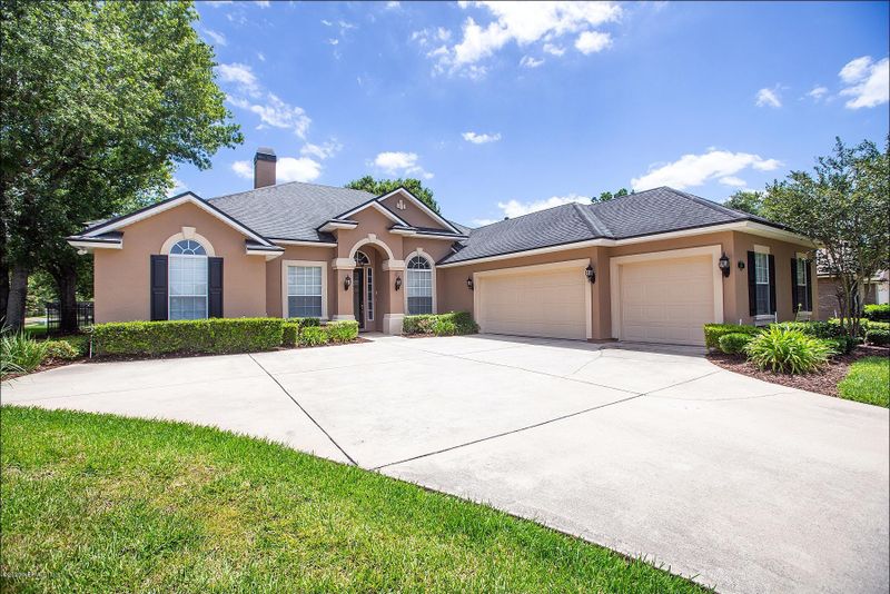 1431 Scenic Oaks Dr, Orange Park, FL 32065