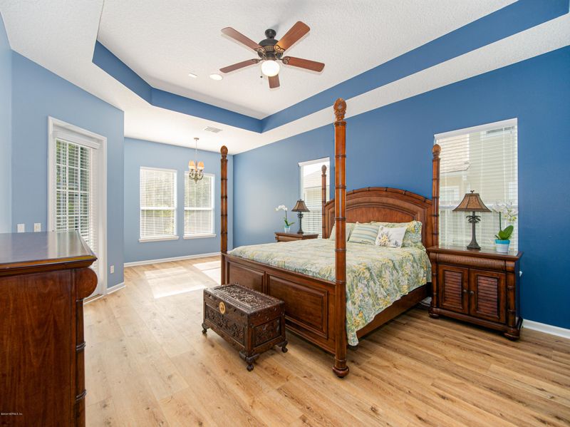 14338 Big Spring St, Jacksonville, FL 32258