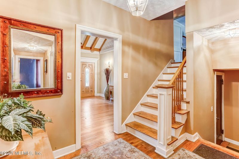 1435 Greenridge Rd, Jacksonville, FL 32207