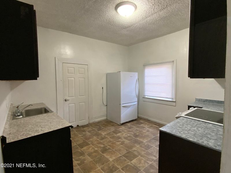 1435 W 24th St, Jacksonville, FL 32209