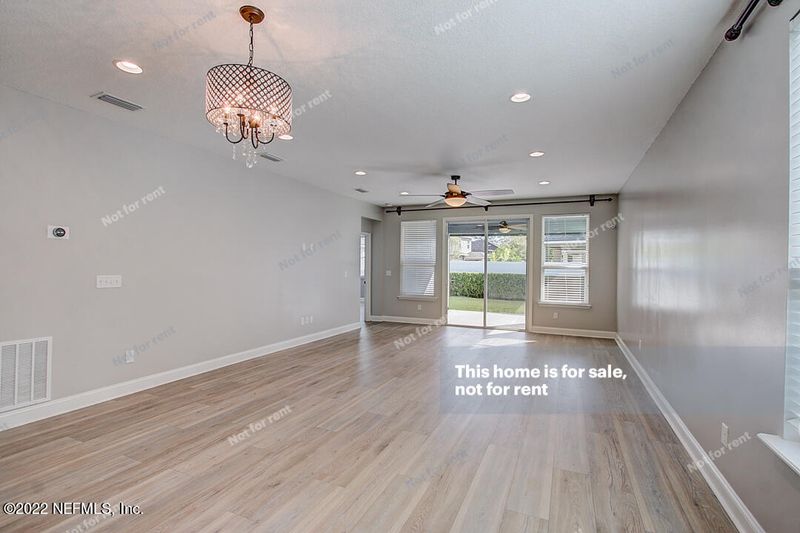 14407 Garden Gate Dr, Jacksonville, FL 32258