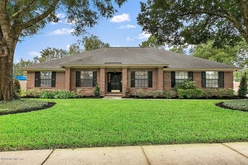 14430 Pond Dr, Jacksonville, FL 32223