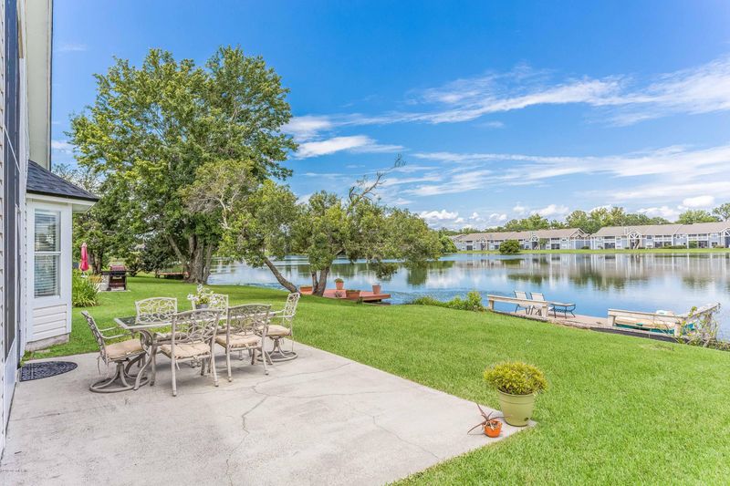 1444 Beecher Ln, Orange Park, FL 32073