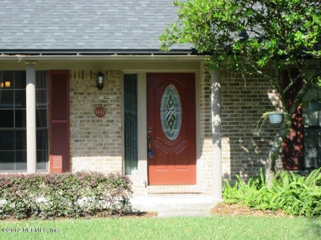 1447 Forest Ln, St Johns, FL 32259