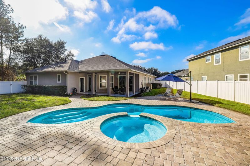 14498 Magnolia Springs Ln E, Jacksonville, FL 32258