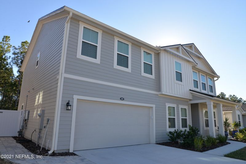 145 Bryson Dr, St Johns, FL 32259