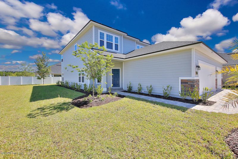 145 Red Cedar Dr, St Johns, FL 32259